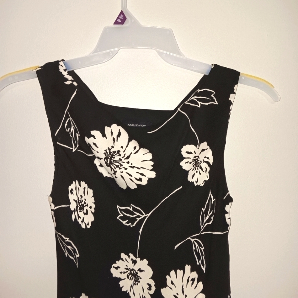 Jones New York women's floral midi dress size 10 %100 silk black and whi…
